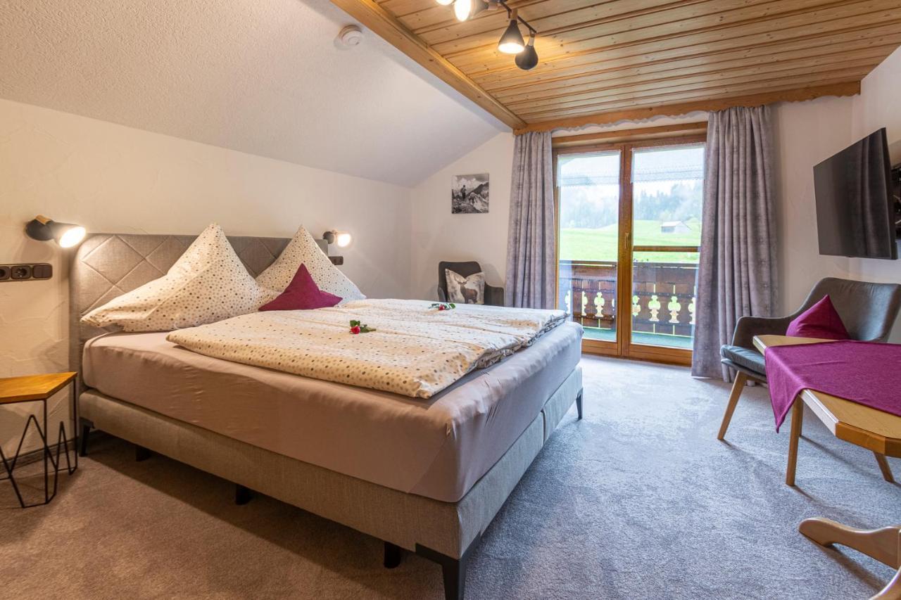 Landhaus Berktold Obermaiselstein Exterior foto