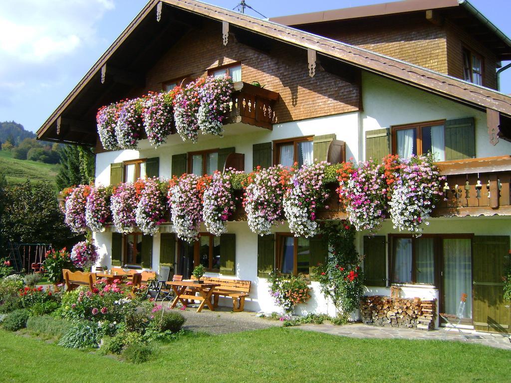 Landhaus Berktold Obermaiselstein Exterior foto